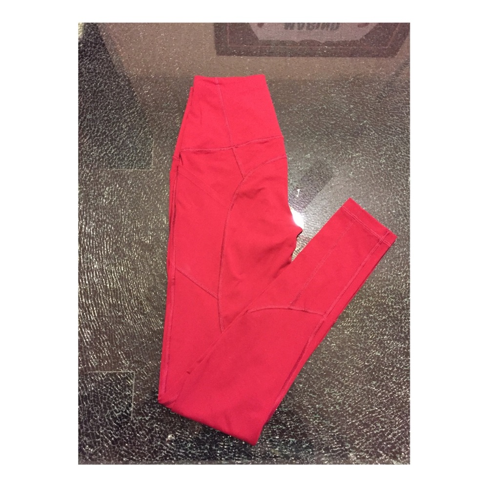 Women’s active wear
